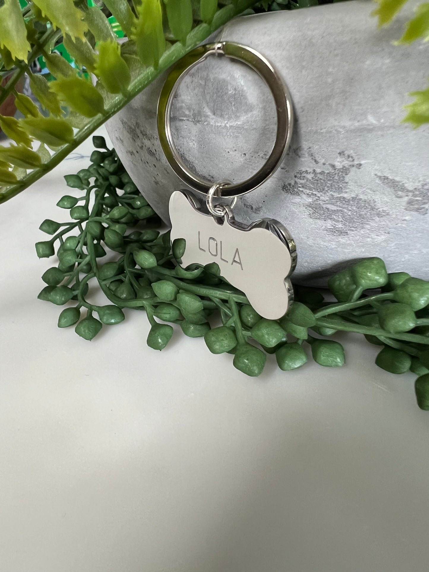 Bone Silver Dog ID Tag | Premium Thick Engraved Steel | 4cm Dog Identification Tags Hunter & Co.