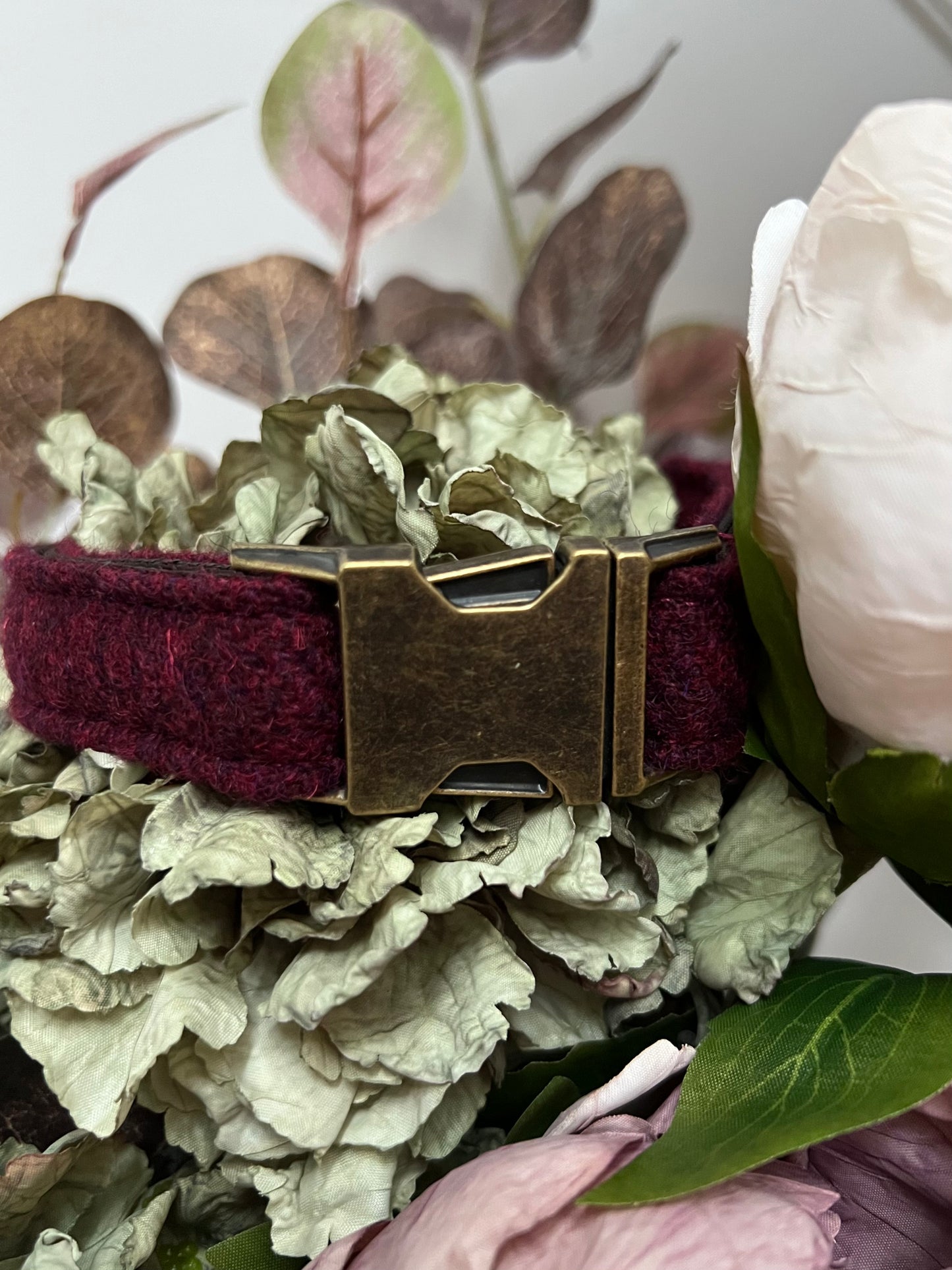 Harris Tweed® Autumn Berry Tweed Dog Collar Bow & Lead Set Dash Of Hounds