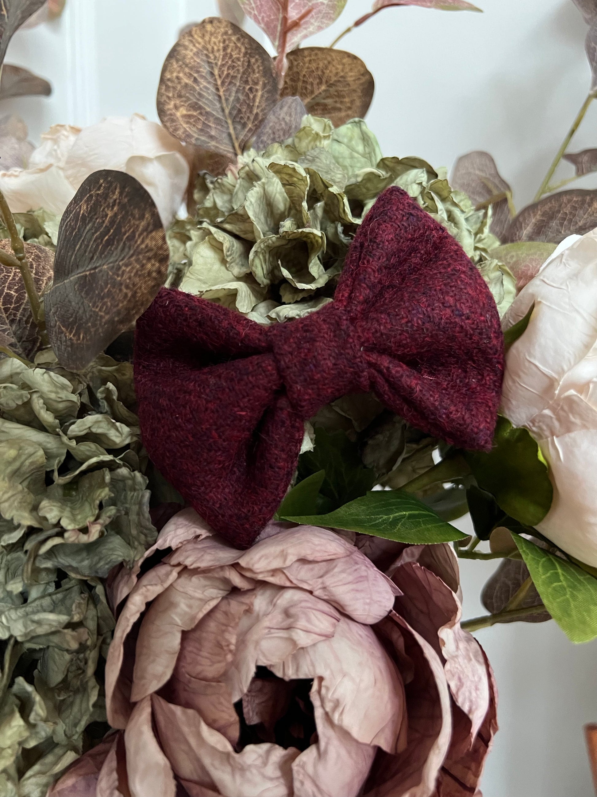 Harris Tweed® Autumn Berry Tweed Dog Collar Bow & Lead Set Dash Of Hounds