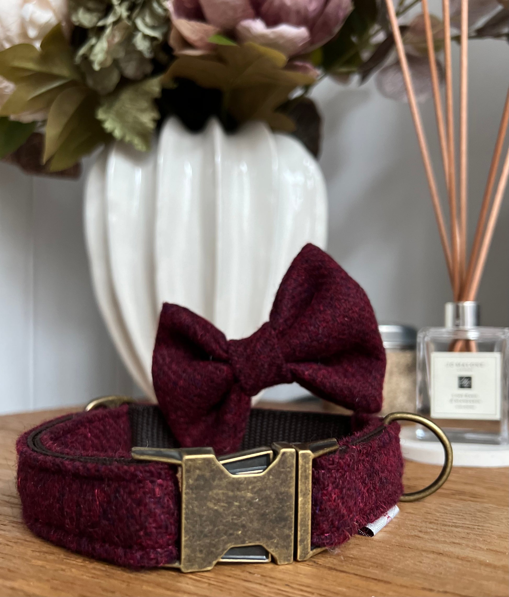 Harris Tweed® Autumn Berry Tweed Dog Collar Bow & Lead Set Dash Of Hounds