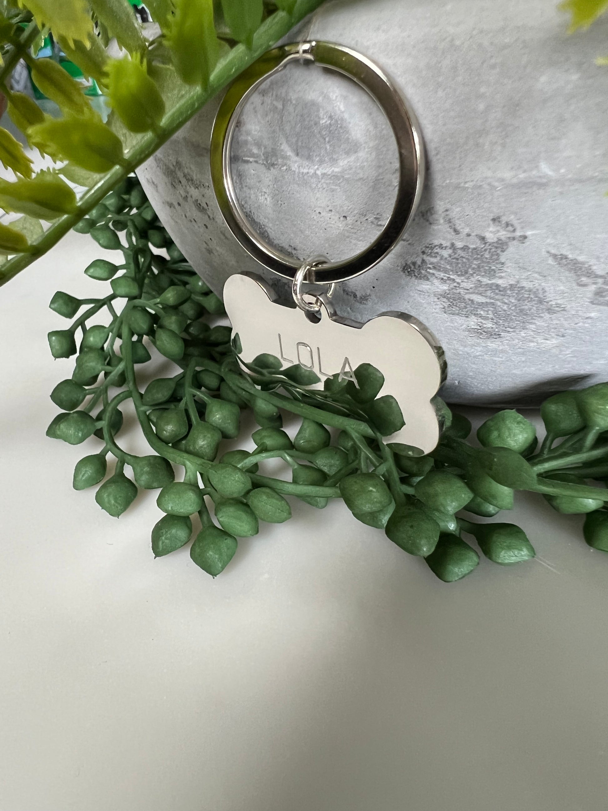 Bone Silver Dog ID Tag | Premium Thick Engraved Steel | 4cm Dog Identification Tags Hunter & Co.
