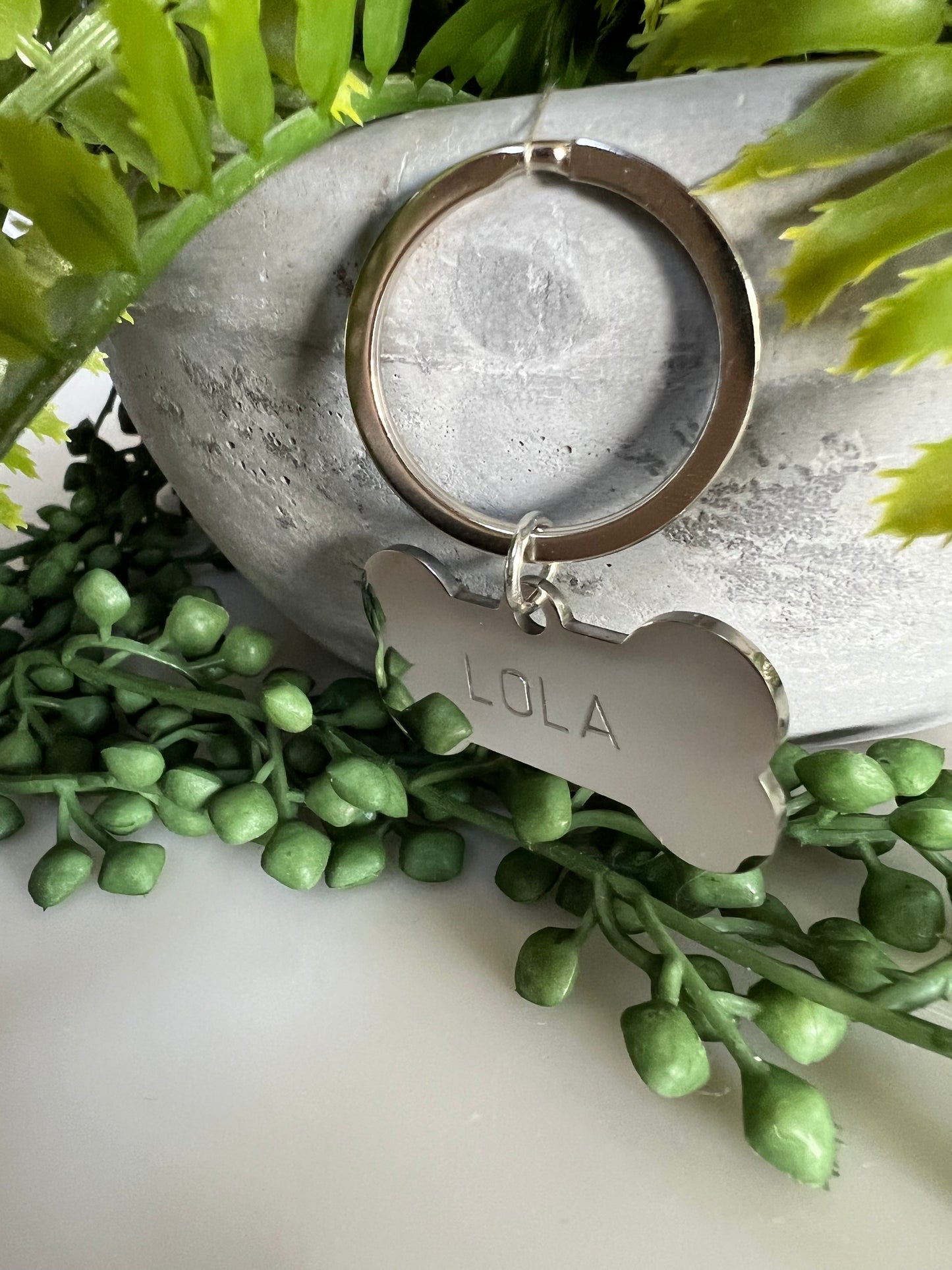 Bone Silver Dog ID Tag | Premium Thick Engraved Steel | 4cm Dog Identification Tags Hunter & Co.