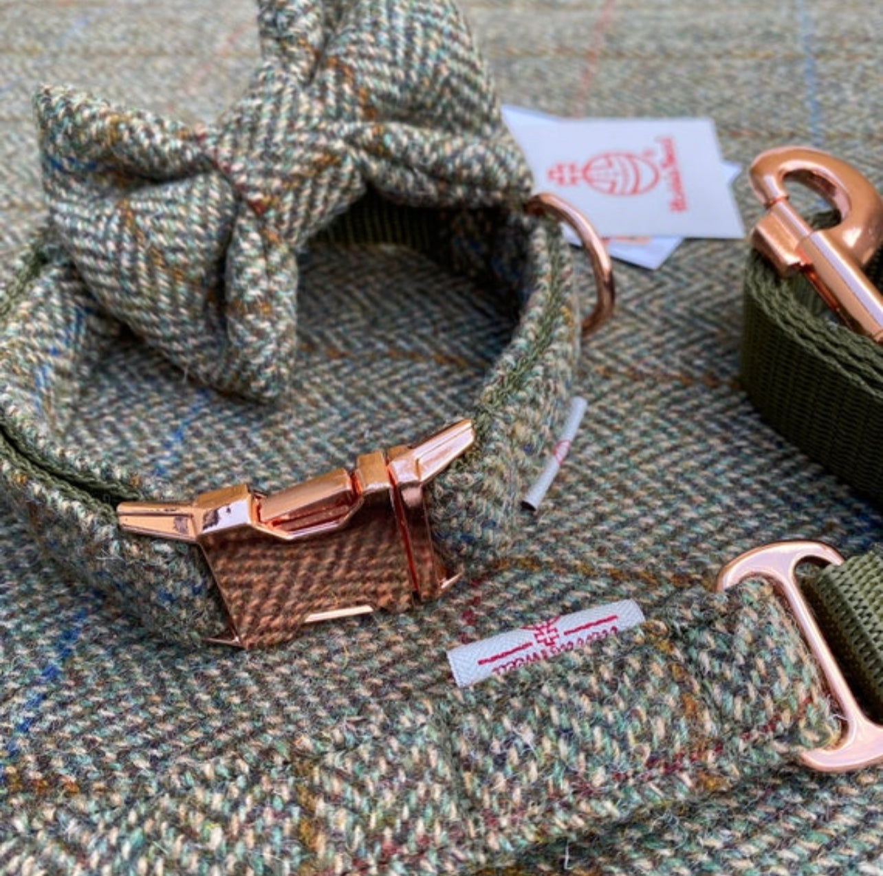 Harris Tweed® Heritage Khaki Green Herringbone Dog Collar Bow & Lead Set Hunter & Co.